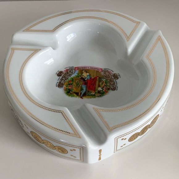 Romeo Y Julieta Medallas de Oro Cigar Ashtray 10” Porch Gift HTF Rare